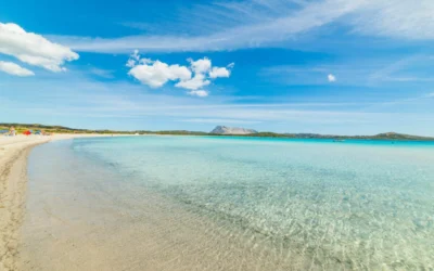 Esperienza senza stress: Prenotazione Spiaggia Cala Brandinchi